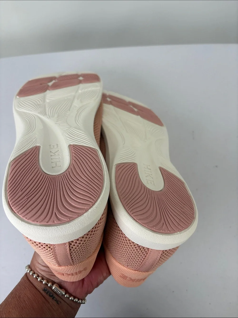 🫐 nwt Hike Slip-On Mesh Loafers - Blush Pink